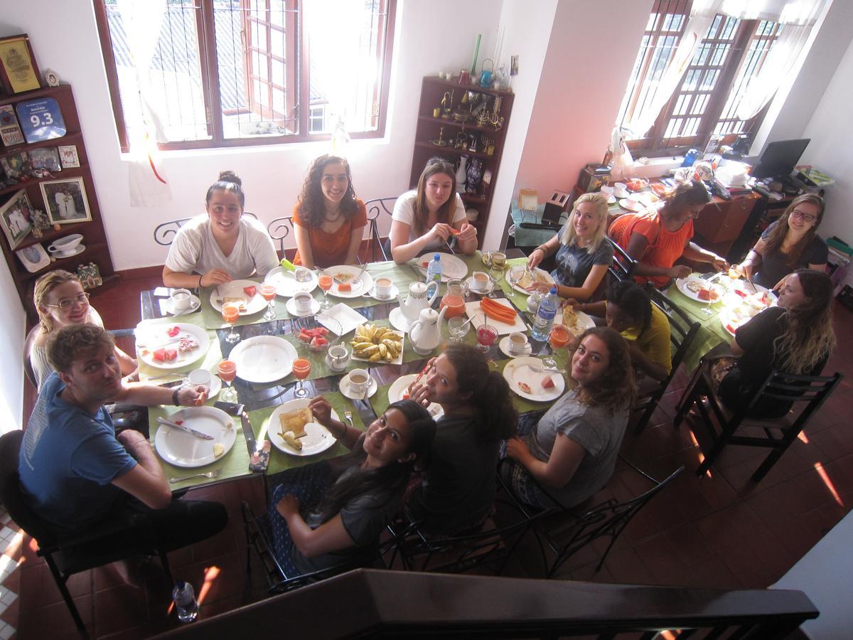 Bethel Rest Homestay Канди Экстерьер фото